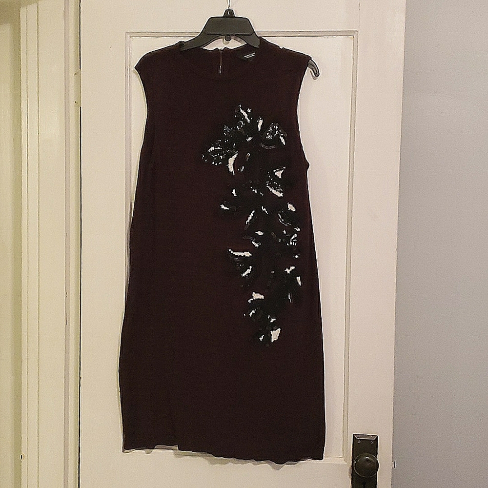 Sleeveless sweater dress simply vera very wang
